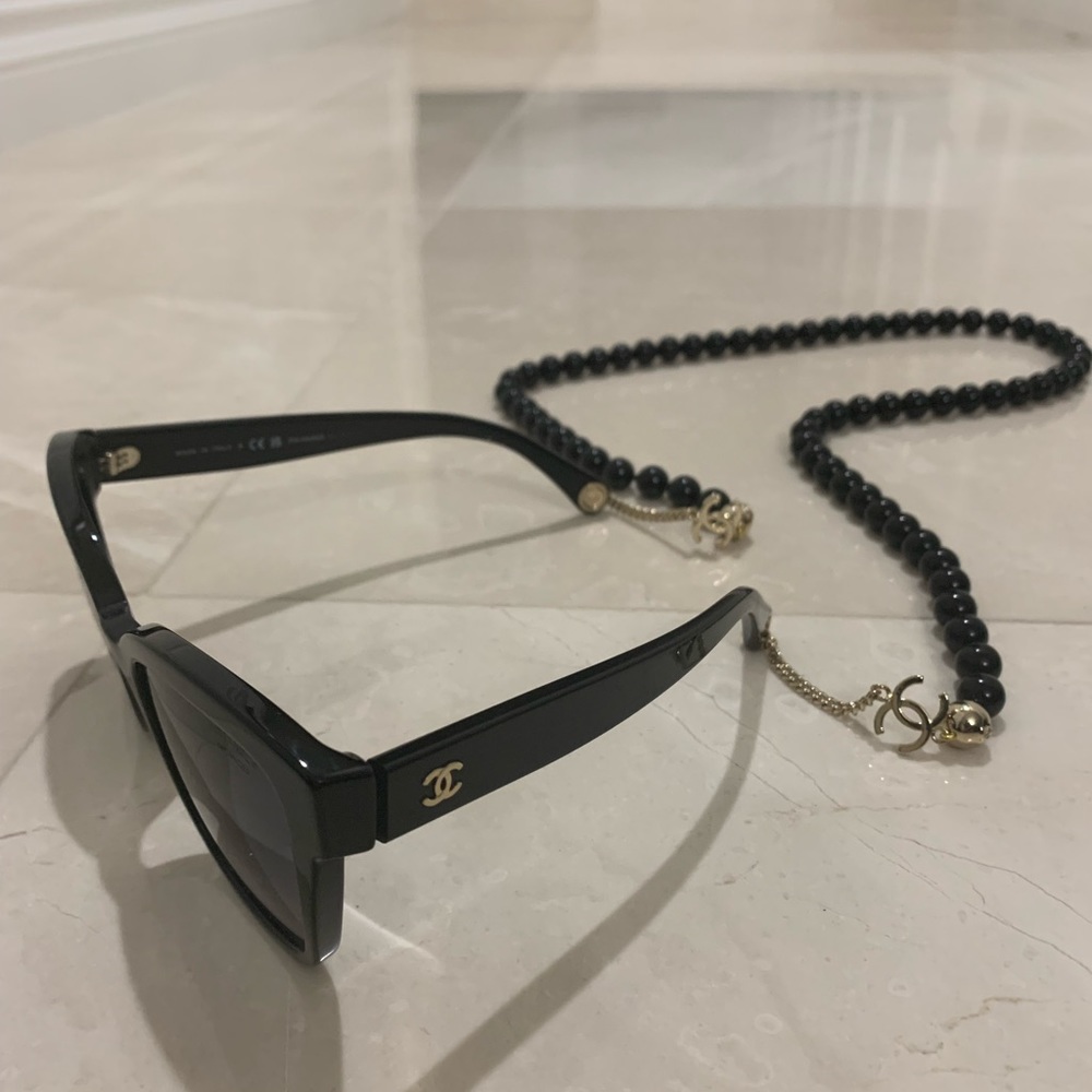 Chanel Pearls Chain Butterfly Sunglasses